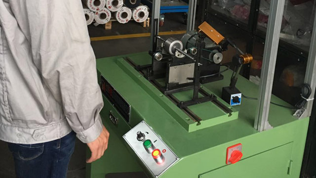 美的洗衣機(jī)電機(jī)轉(zhuǎn)子專(zhuān)用動(dòng)平衡機(jī)案例！
